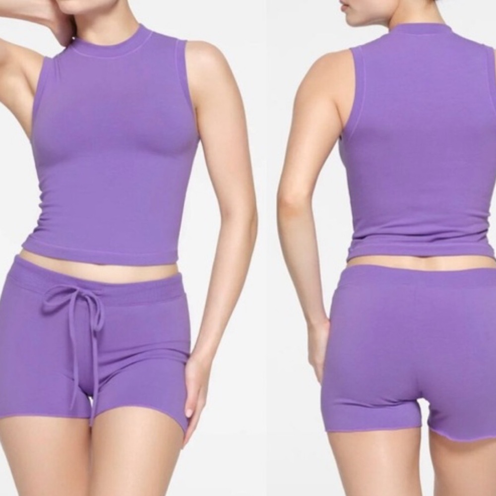 SKIMS Purple Sleeveless Crop Top